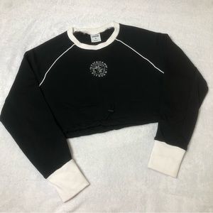 Legacy Crop Sweater (black)